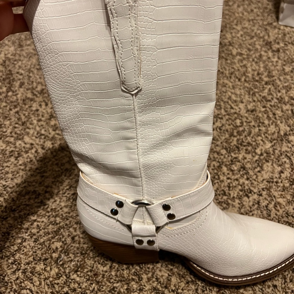 Nashville nights cream croc western boot